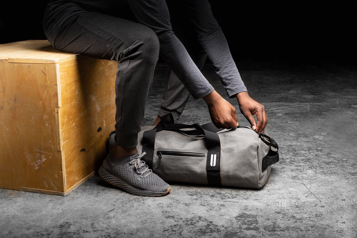 Nobull Waxed Canvas Traditional Men's Duffle Grey | Australia (LW8407)